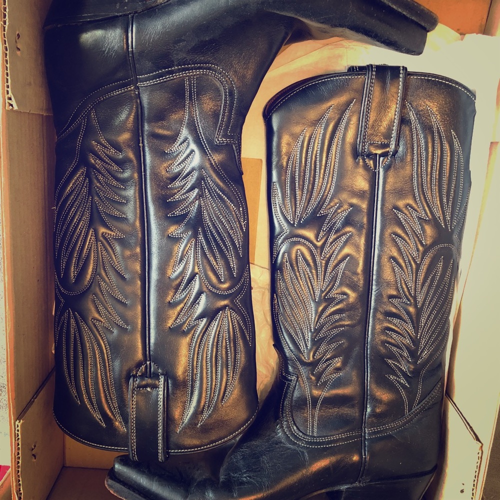 Steve Madden Lonestar Black Cowgirl Boots